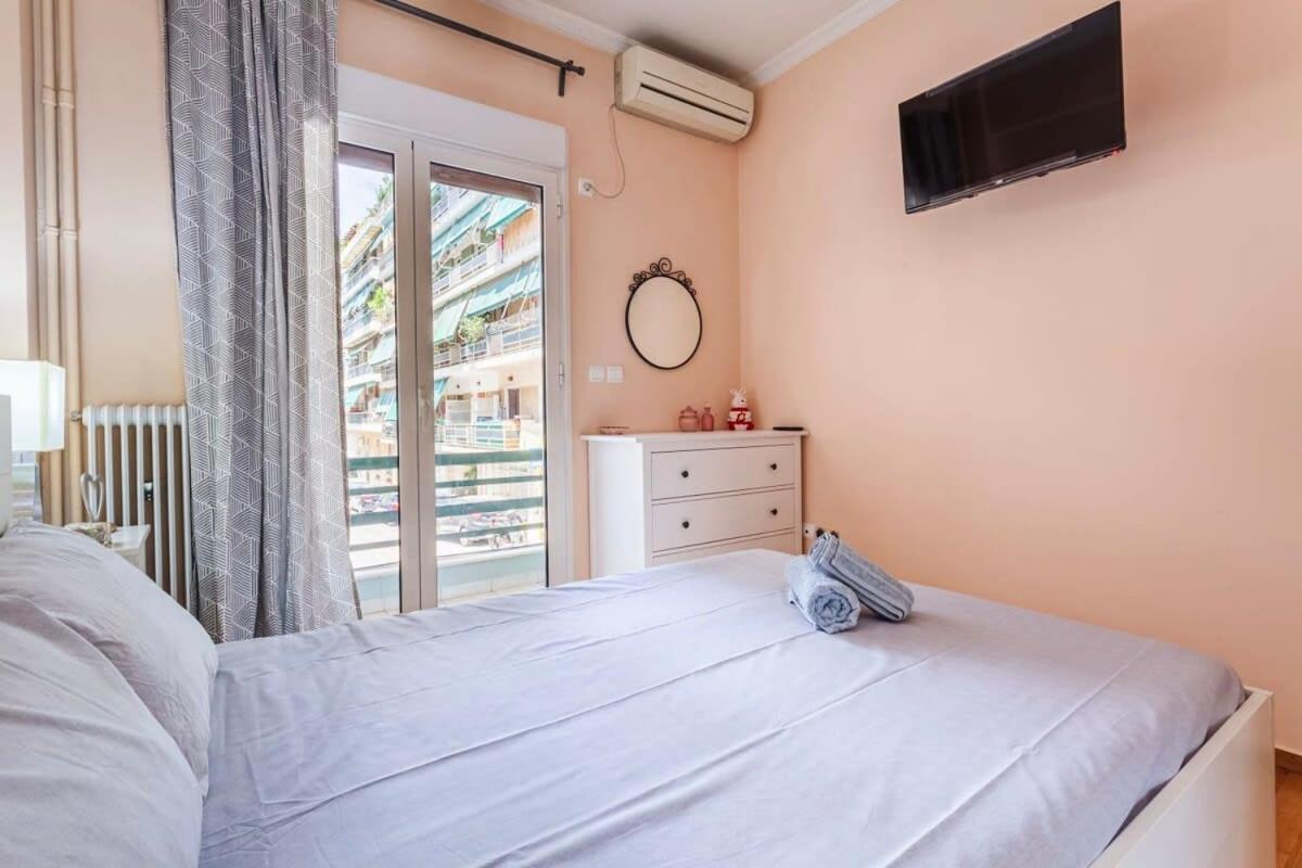 Athens Strawberry Hideaway - City Chic Retreat Ngoại thất bức ảnh