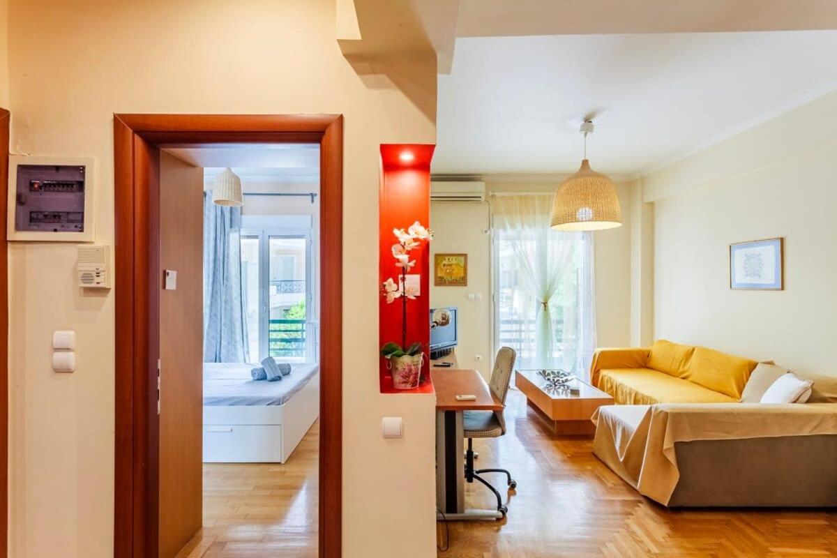 Athens Strawberry Hideaway - City Chic Retreat Ngoại thất bức ảnh